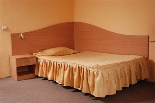 Elbrus Hotel Pazardsjik Eksteriør billede