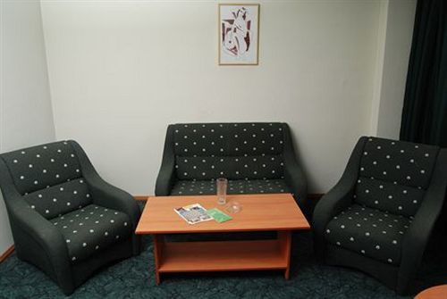Elbrus Hotel Pazardsjik Eksteriør billede