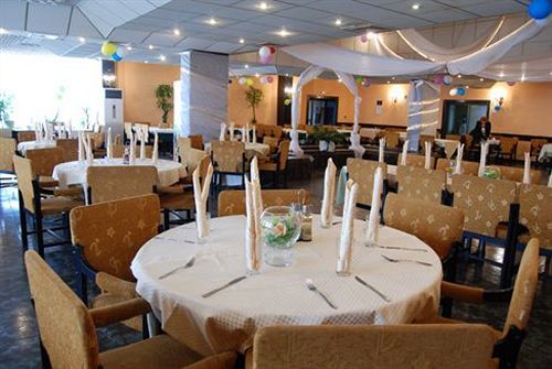 Elbrus Hotel Pazardsjik Eksteriør billede