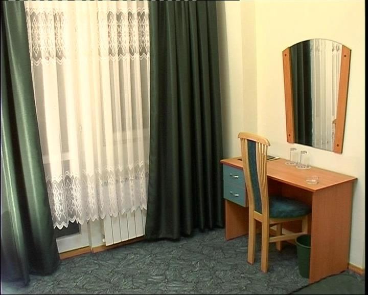 Elbrus Hotel Pazardsjik Værelse billede